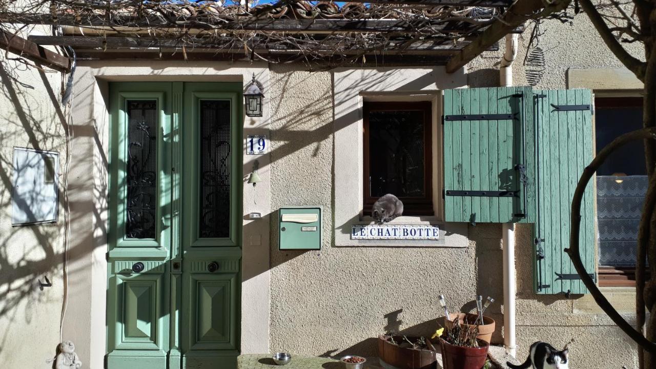 Le Chat Botte - Vankantiehuis In Languedoc-Roussillion Bed & Breakfast Routier Eksteriør bilde
